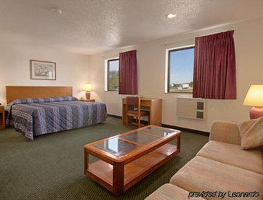 Super Hotel 3*