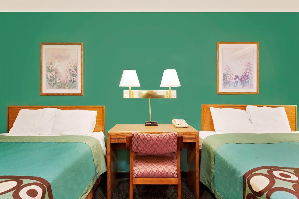 Super Hotel 3*